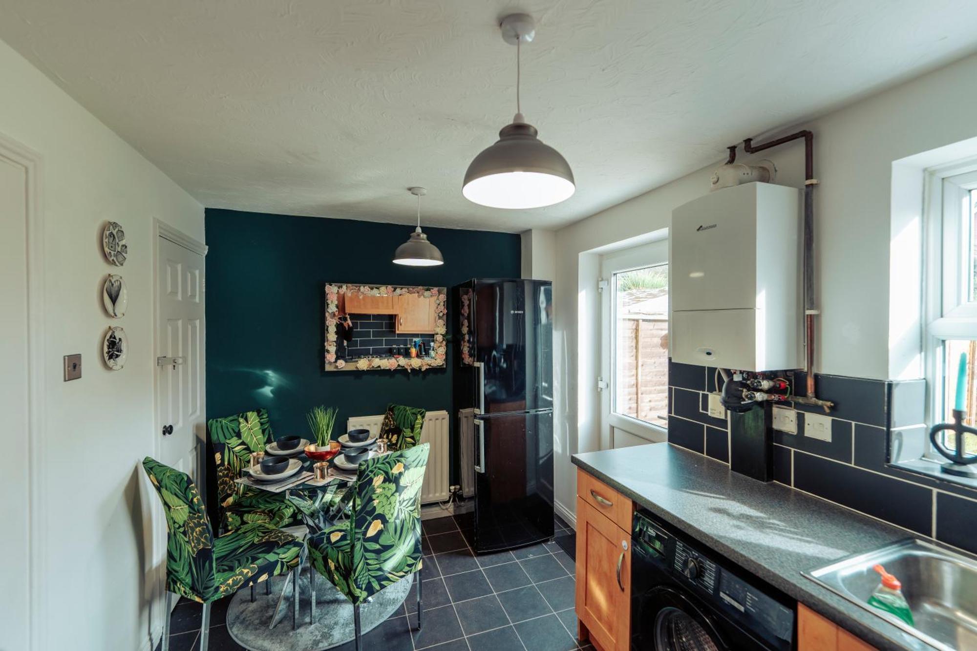 2 Bedroom Peaceful Home, Colchester Mile End Dış mekan fotoğraf